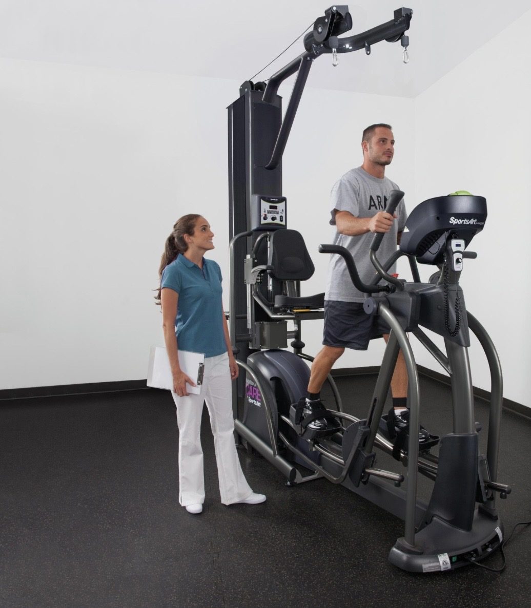 Upper body rehabilitation equipment in a clinical setting